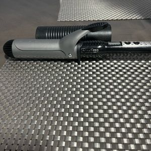 Conair Infinity Pro curling iron